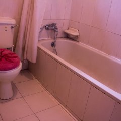 De Prince Guest House in Lagos, Nigeria from 46$, photos, reviews - zenhotels.com bathroom