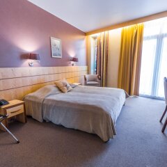 Отель Royal Square Hotel & Suites Латвия, Рига - 4 отзыва об отеле, цены и фото номеров - забронировать отель Royal Square Hotel & Suites онлайн комната для гостей фото 4