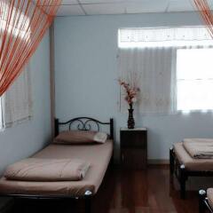 Baan Sathorn Backpacker Hostel Бангкок ванная
