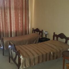 Отель Vanadzor Armenia Health Resort сейф в номере