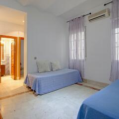 Отель Apartamento Plaza Santa Ana II Мадрид комната для гостей