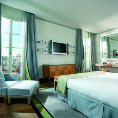 Отель Portrait Suites комната для гостей фото 5