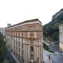 Отель Apartamentos Montserrat Abat Marcet Монистроль-де-Монтсеррат комната для гостей фото 3