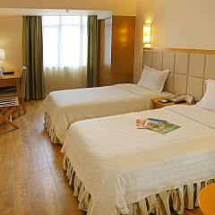 Fu Hua Hotel комната для гостей