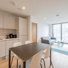 Апартаменты Modern 2 Bedroom Apartment in Northern Quarter в номере