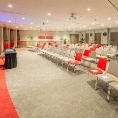 Отель Radisson Blu Hotel, Lyon Франция, Лион - 2 отзыва об отеле, цены и фото номеров - забронировать отель Radisson Blu Hotel, Lyon онлайн помещение для мероприятий фото 2