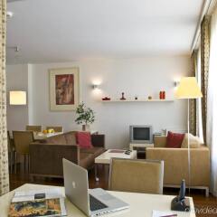 Отель Mamaison Residence Diana питание