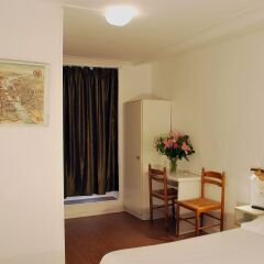Отель Hôtel De La Herse dOr Франция, Париж - 1 отзыв об отеле, цены и фото номеров - забронировать отель Hôtel De La Herse dOr онлайн комната для гостей фото 3