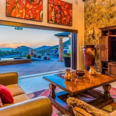 Отель Casa Piedra - 6 6 Bedrooms 8.5 Bathrooms Home Педрегал интерьер отеля фото 3