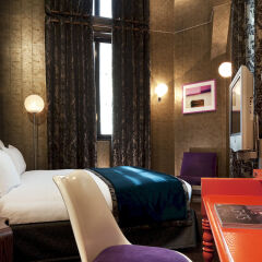Отель Hôtel du Petit Moulin сауна