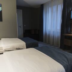 Отель Holiday Inn Express Istanbul Altunizade комната для гостей фото 3