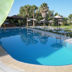 Hotel Club-E бассейн фото 2