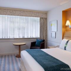 Отель Holiday Inn Birmingham Airport комната для гостей
