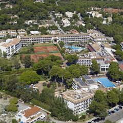 Отель Beach Club Font de Sa Cala фото 3
