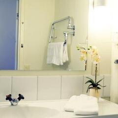 Отель Hotell Kusten Швеция, Гётеборг - отзывы, цены и фото номеров - забронировать отель Hotell Kusten онлайн ванная фото 2