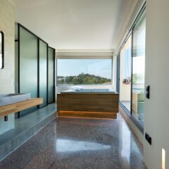 Отель Acropolis View Luxury Apartment - Adults Only Греция, Афины - отзывы, цены и фото номеров - забронировать отель Acropolis View Luxury Apartment - Adults Only онлайн ванная фото 2