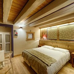 Отель Les Plaisirs d'Antan Италия, Аоста - отзывы, цены и фото номеров - забронировать отель Les Plaisirs d'Antan онлайн комната для гостей фото 5