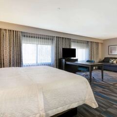 Отель Hampton Inn & Suites Los Angeles Burbank Airport Лос-Анджелес фото 10