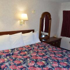 Отель Sands Motel Niagara Falls США, Ниагара-Фолс - отзывы, цены и фото номеров - забронировать отель Sands Motel Niagara Falls онлайн комната для гостей фото 5