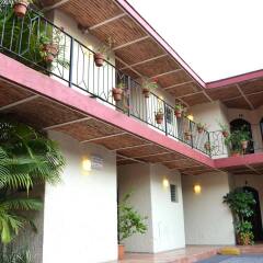Hotel Villa Del Sol парковка