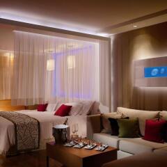 Отель Amathus Elite Suites гостиничный бар