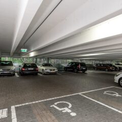 Отель XO Hotels Couture Amsterdam парковка