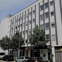 Отель GS Hotel Германия, Мюнхен - 2 отзыва об отеле, цены и фото номеров - забронировать отель GS Hotel онлайн парковка
