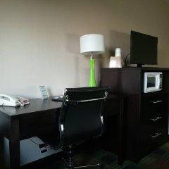 Super 8 by Wyndham Keokuk in Keokuk, United States of America from 90$, photos, reviews - zenhotels.com room amenities