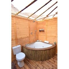 Отель Colonia Rest House Glamping ванная
