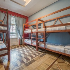 Hat Off Hostel детские мероприятия фото 2