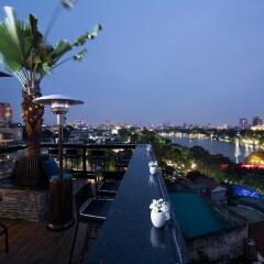 Hanoi La Siesta Central Hotel & Spa бассейн