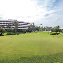 Отель Hilton Phuket Arcadia Resort and Spa спортивное сооружение
