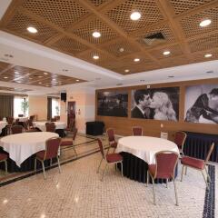 Vila Gale Porto Hotel питание