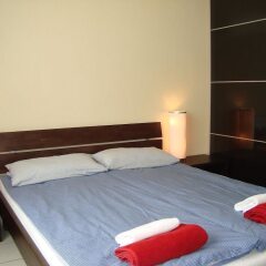 Отель Bermuda Triangle B&B Германия, Кёльн - отзывы, цены и фото номеров - забронировать отель Bermuda Triangle B&B онлайн комната для гостей фото 2