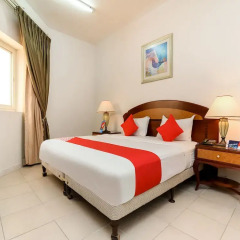 Отель OYO 247 Host Palace hotel apartment ОАЭ, Шарджа - отзывы, цены и фото номеров - забронировать отель OYO 247 Host Palace hotel apartment онлайн вид на фасад фото 3