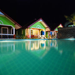 Отель Lanta Nature Beach Resort Ланта с домашними животными