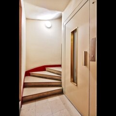 Апартаменты Elegant Studio - Mezzanine - St Germain des Pres Париж балкон