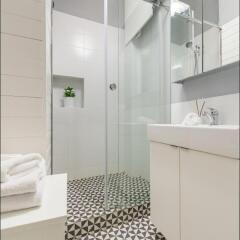 Отель P&O Apartments Bagetela Польша, Варшава - отзывы, цены и фото номеров - забронировать отель P&O Apartments Bagetela онлайн ванная