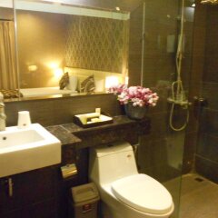 Venus Hotel Ханой ванная фото 2