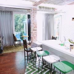 Отель MOSC Guesthouse питание