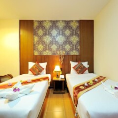 Отель NNC Patong Inn комната для гостей