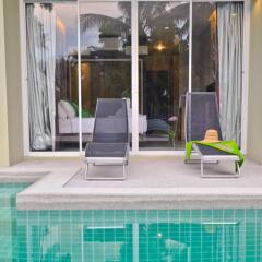 Отель Panalee Resort бассейн