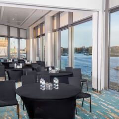 Отель DoubleTree by Hilton Hotel Amsterdam Centraal Station Нидерланды, Амстердам - - забронировать отель DoubleTree by Hilton Hotel Amsterdam Centraal Station, цены и фото номеров интерьер отеля фото 2