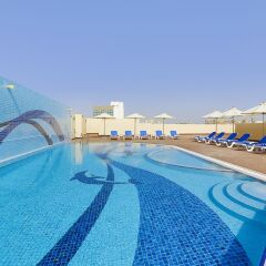 Отель Gateway Hotel ОАЭ, Дубай - отзывы, цены и фото номеров - забронировать отель Gateway Hotel онлайн бассейн