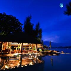 Отель Thiwson Beach Resort пляж