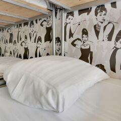 Отель Dutchies Hostel Нидерланды, Амстердам - отзывы, цены и фото номеров - забронировать отель Dutchies Hostel онлайн комната для гостей