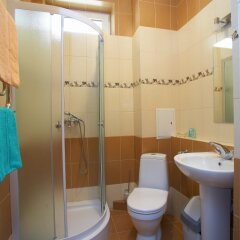 Гостиница Карамель в Сочи 3 отзыва об отеле, цены и фото номеров - забронировать гостиницу Карамель онлайн ванная
