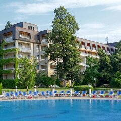 Hotel Lotos - Riviera Holiday Resort бассейн фото 2