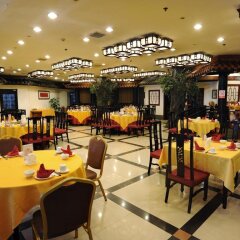 Отель Sunjoy Inn питание