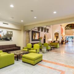 Отель Holiday Inn Guadalajara Expo интерьер отеля фото 2